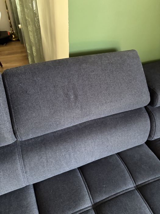 Ogromna sofa narozna