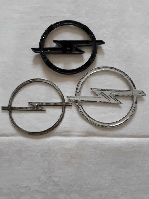 Эмблема  значок  шильдик  надпись  логотип  OPEL  Оригинал