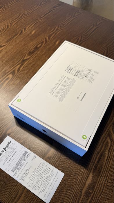 MacBook Air 13'' M364283837597315123