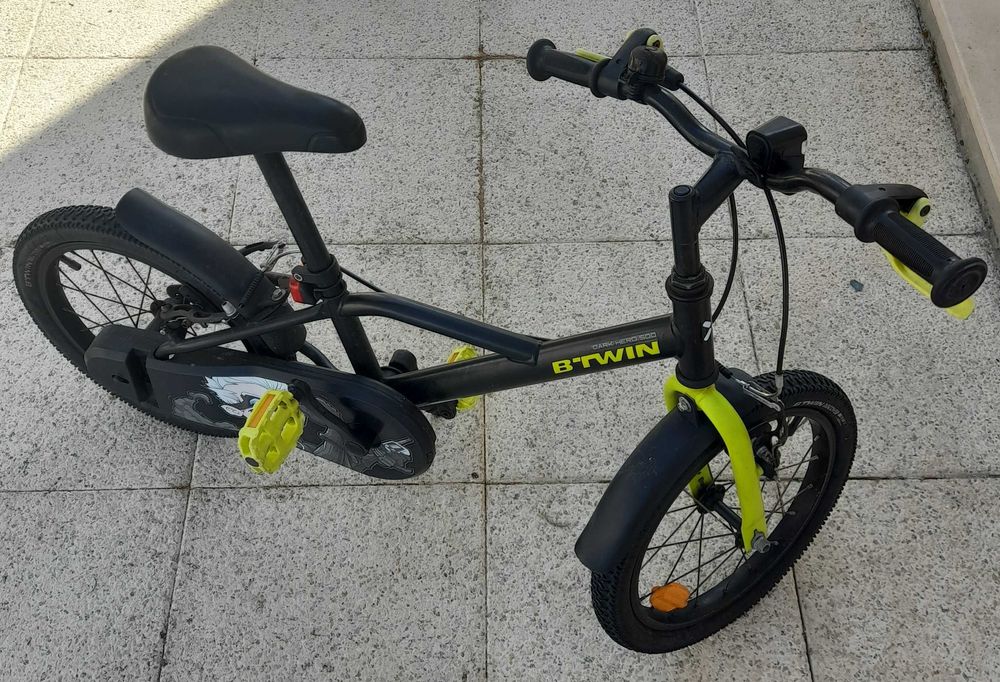 Bicicleta de criança BTWIN 16" com rodas de apoio 3 a 7 anos
