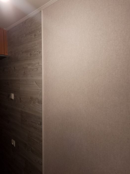 Поклейка обоев . Шпаклёвка