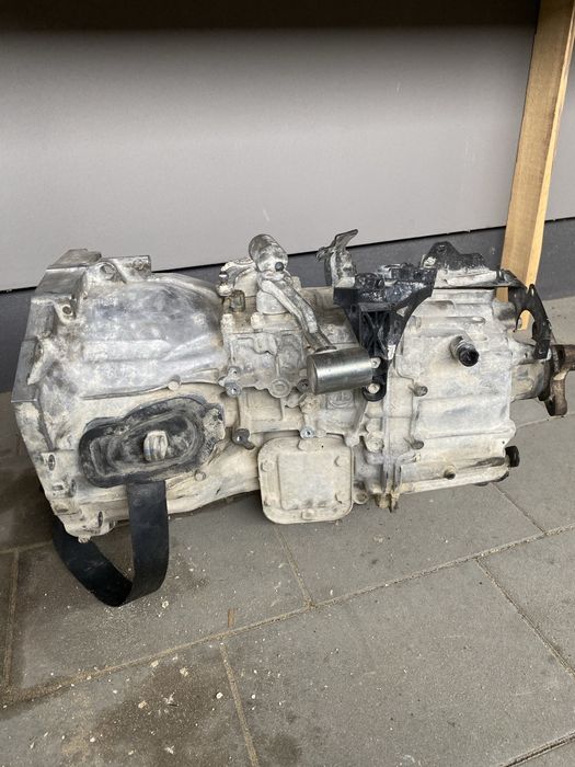 КПП коробка передач Рено мастер 2.3 Опель мовано 2.3 задній привід