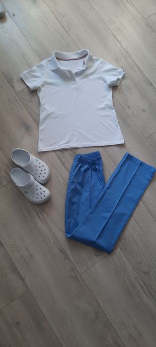 Медичний  спец костюм