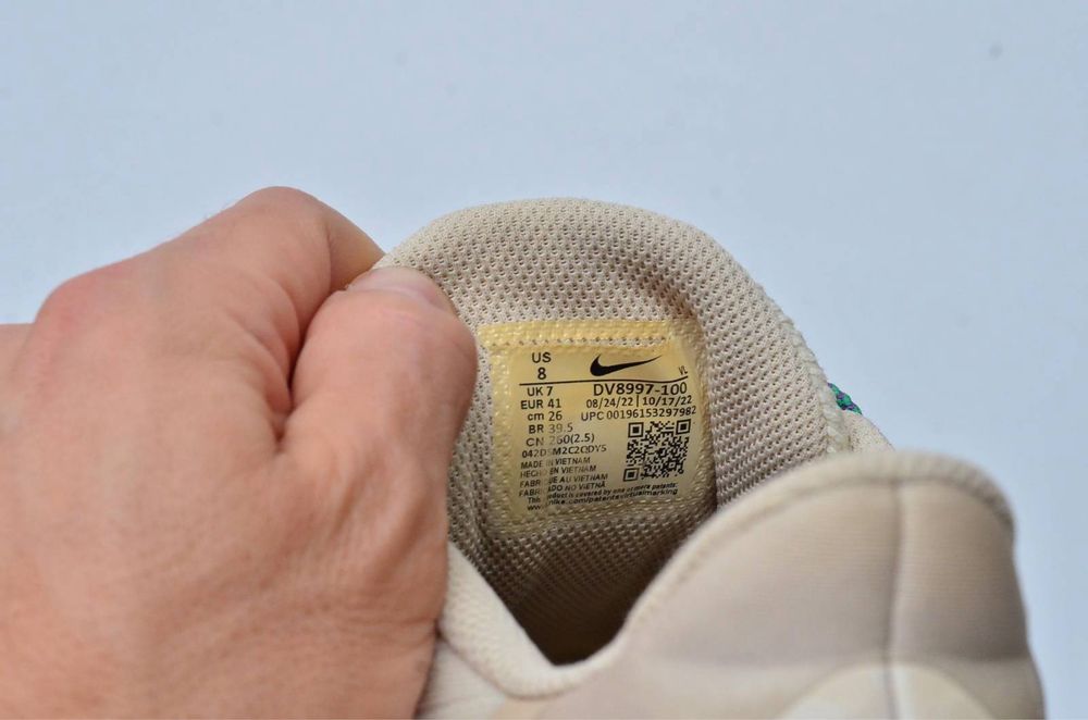 Nike Air Winflo 9 Premium 42,5р кроссовки беговые арт. DV8997-100