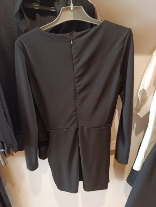 Vestido preto Zara