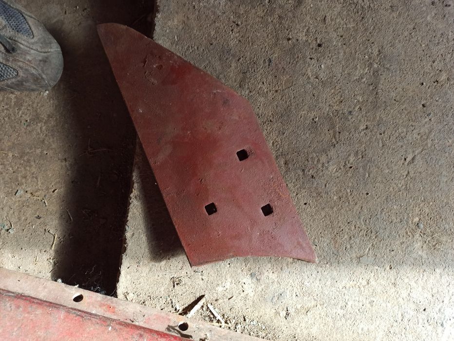 Отвал передплужника ,