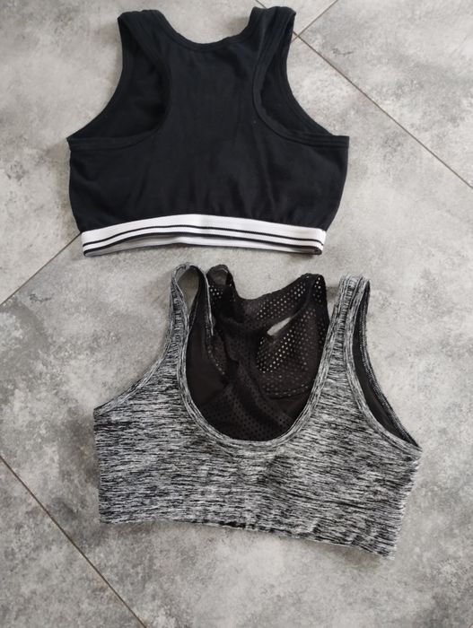 Dwa topy sportowe S