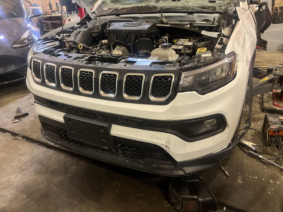 Jeep Compass 22-24 рік розборка капот крило двері ляда ходова диск