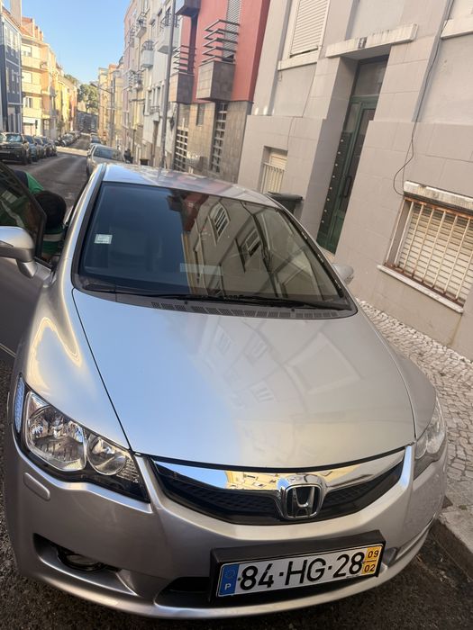 Honda Civic Hybrid 2009 – Excellent Condition