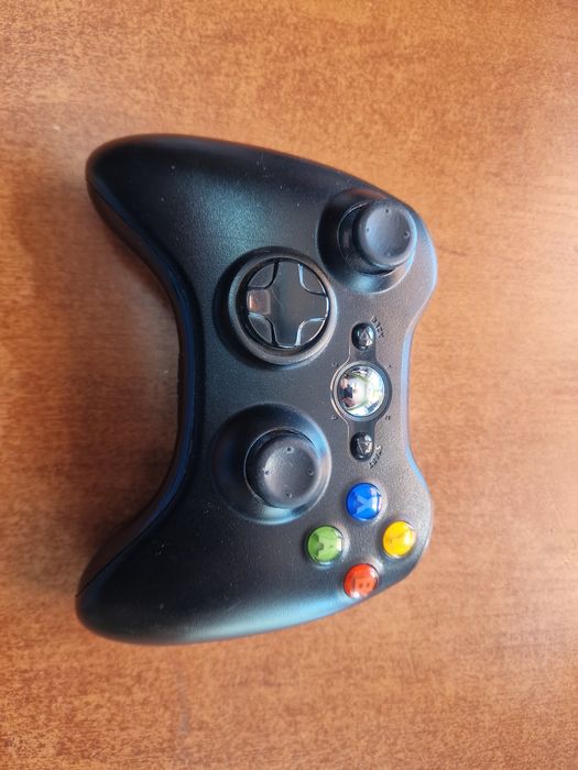 ORYG pad do xbox 360 czarny - Gratis kinekt i nakladki.