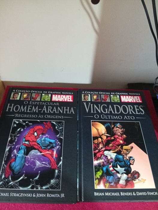 Conjunto de graphic novels Marvel