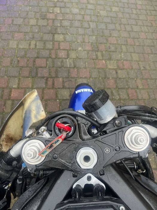 Yamaha R1 RN 22. 10 rok