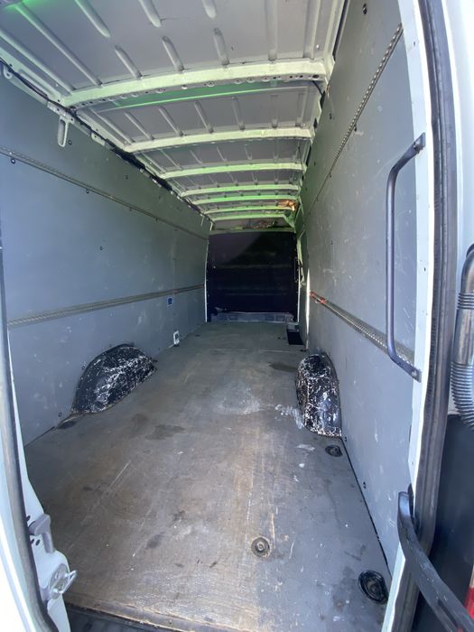 Tani Transport Bus Przeprowadzki Utylizacja Taxi Bagażowe Motocykle