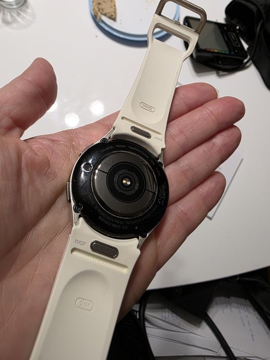 Smartwatch Samsung Galaxy Watch 6 40mm Gold złoty GW 09/2025