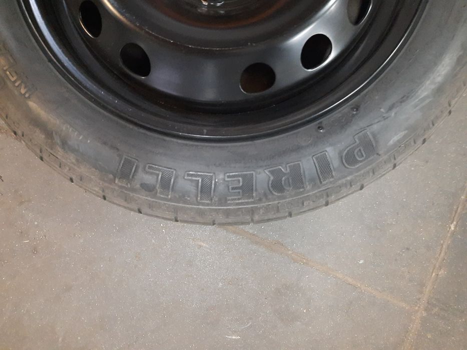 Koło dojazdowe T125/80R15 95M 4x98 ET 35 Pirelli - Fiat