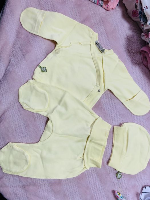 Одежда для новорожденных