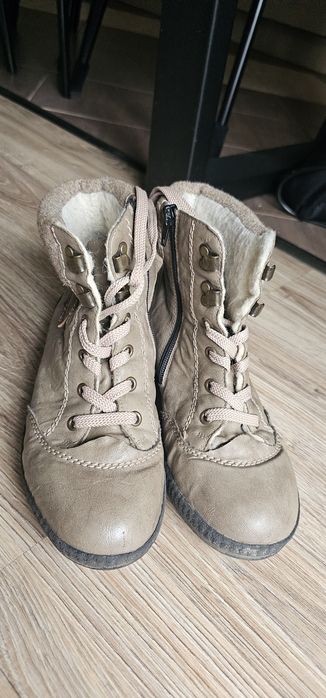 Rieker damskie skórzane botki rozmiar 38 wkładka 24cm używane