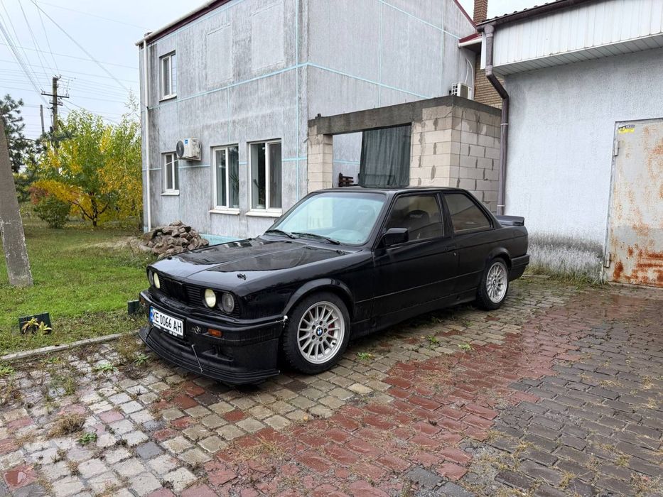BMW 316 E30 M52B25