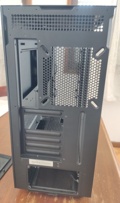 Caixa NZXT H7 flow64740314398594124