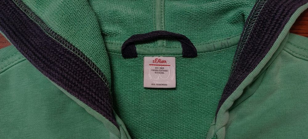 Chłopięca bluza z kapturem S.Oliver rozm. 116/122