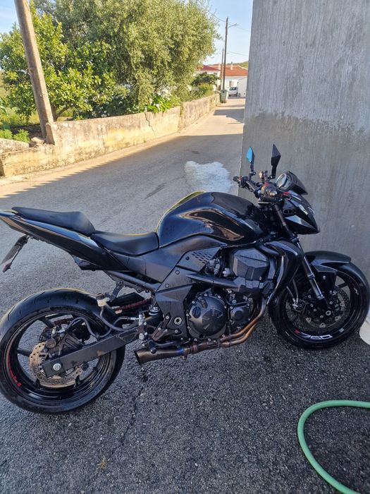Kawasaki Z750 Black