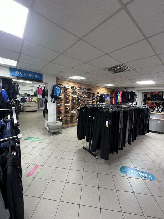 Готовий діючий бізнес Магазин одягу і взуття