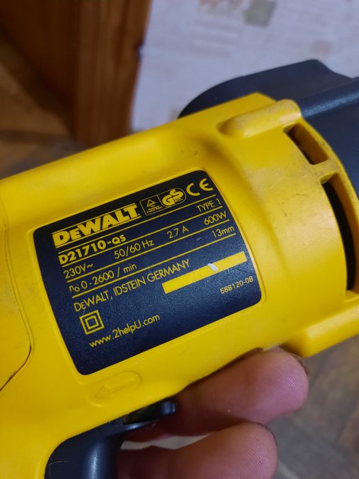 100% оригінал!!Дрель ударна Dewalt D21710-qs,600вт