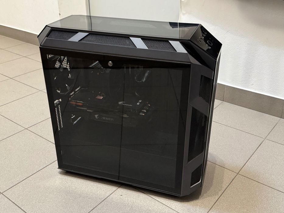 Sprzedam komputer stacjonarny gamingowy