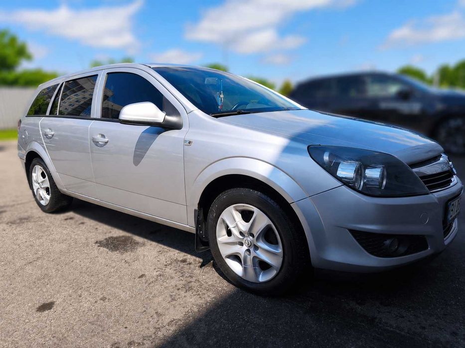 OPEL ASTRA H, 2013 рік