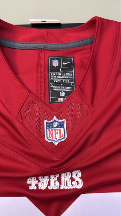 NFL Jersey autografado nunerado c inscricao Christian McCaffrey