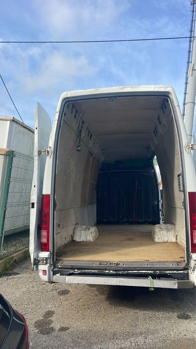 Iveco 35c13 pronta a trabalhar