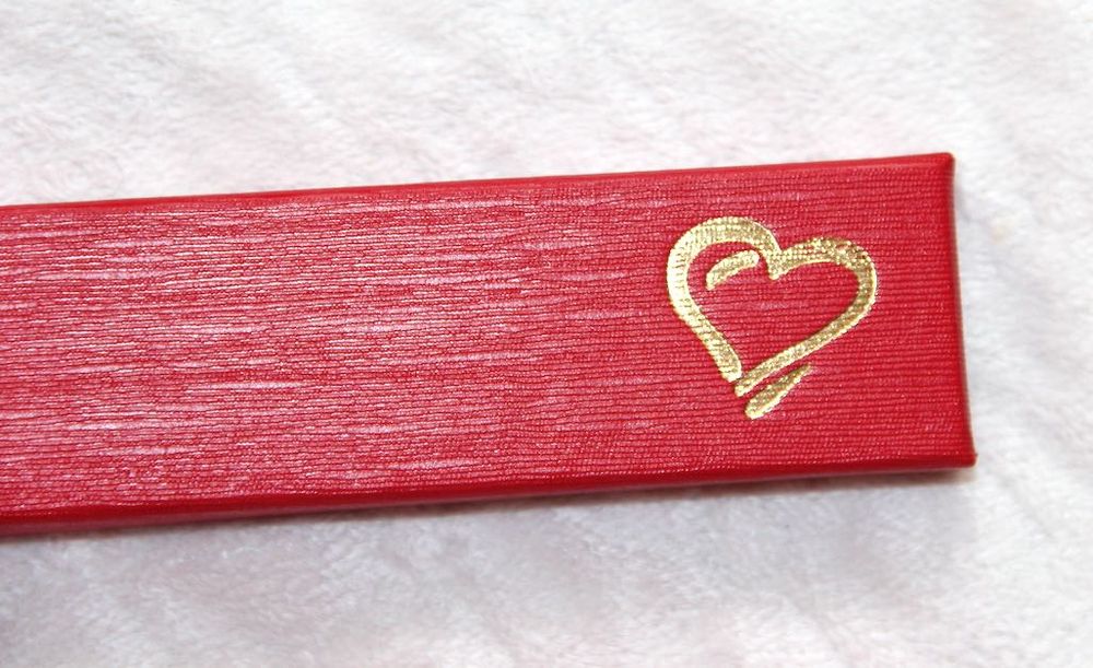 pudełko prezentowe na biżuterię łańcuszek bransoletkę serce apart