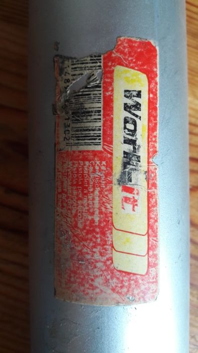 Пистолет для герметизации швов а также изготовки стеклопакетов