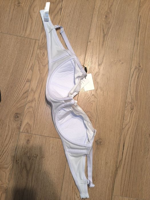 Biustonosz biały 85E