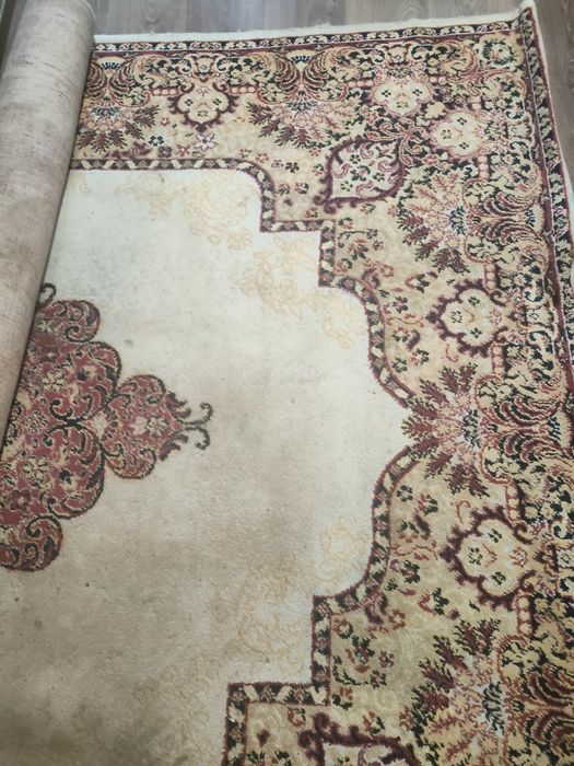 Продам килим  натуральный.