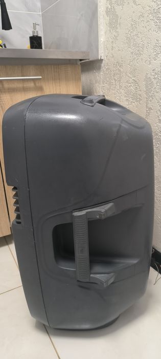 Акустическая колонка Jbl Eon 305