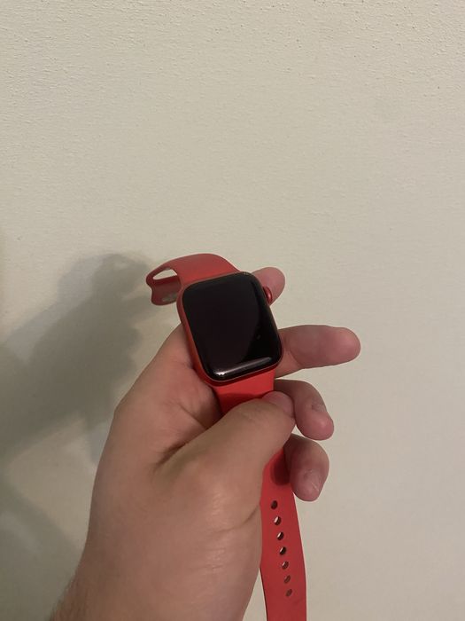 Apple Watch Series 6, 40 мм (червоний)