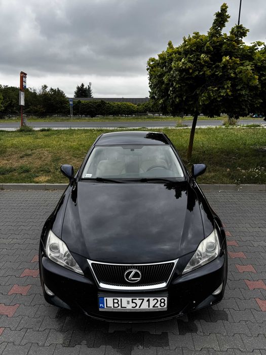 Lexus IS II 2.5 250 V6 208 KM