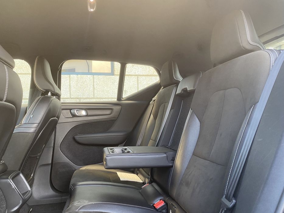 Volvo XC40 D4 R-Design AWD 190Cv