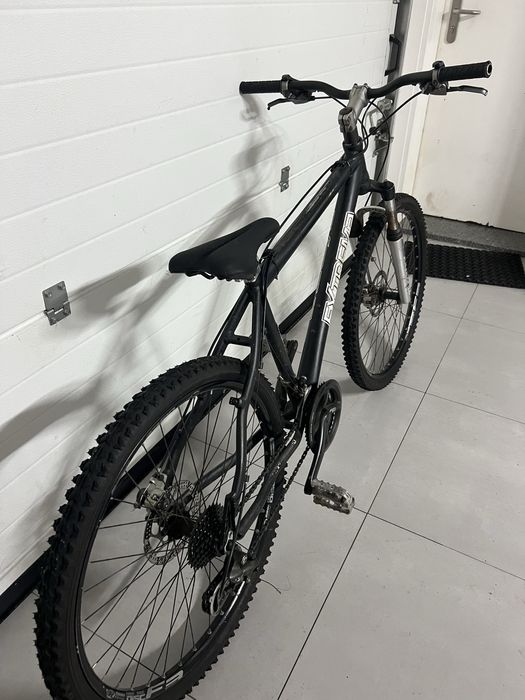 Bicicleta Extreme preta