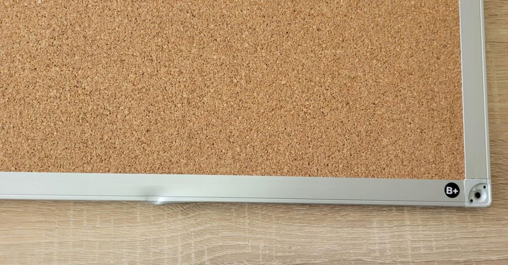 tablica korkowa boardsplus 60x90 cm z ramą aluminiową