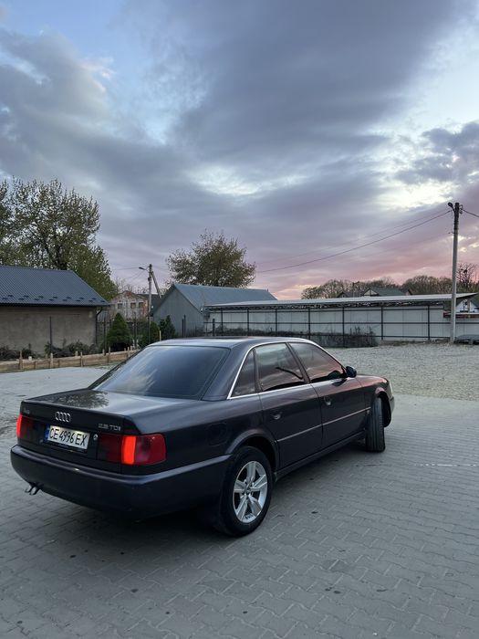 Audi a6c4.     .