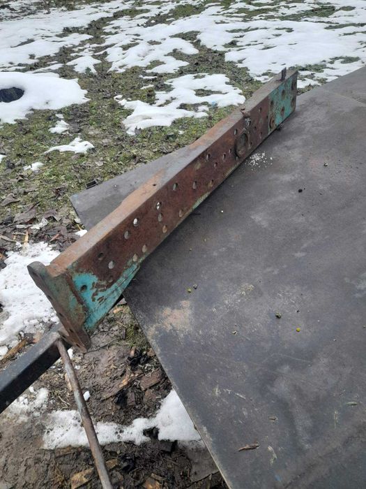 лонжерон трактора ЮМЗ Д65