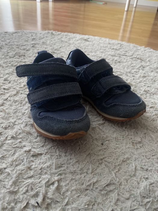 Buty dla chłopca 25,5