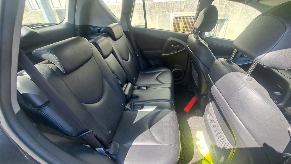 Toyota RAV4 XT5 2.2 D-4D - PARA PEÇAS