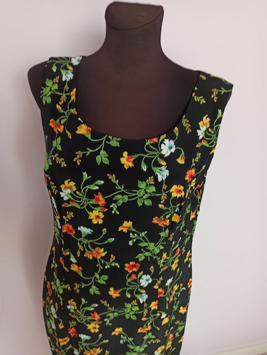 Sukienka w kwiaty  M/L