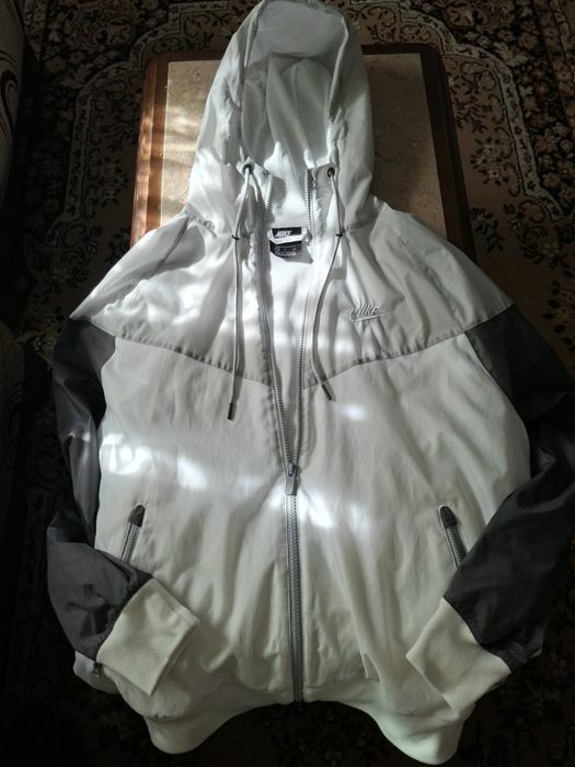 Casaco Nike Windrunner Corta-vento Original – Tam. S