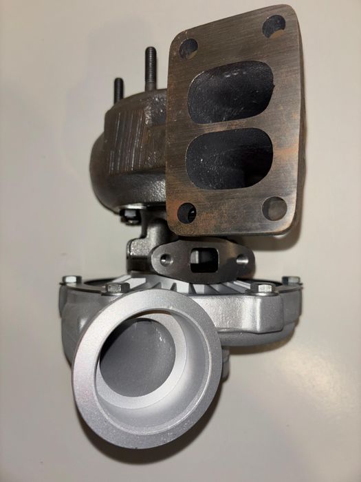 Turbo novo de camiao
