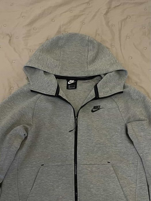 Nike tech fleece