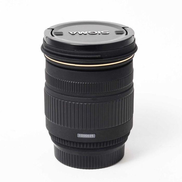 Об’єктив Sigma AF 18–50mm f/2.8 EX DC для Nikon